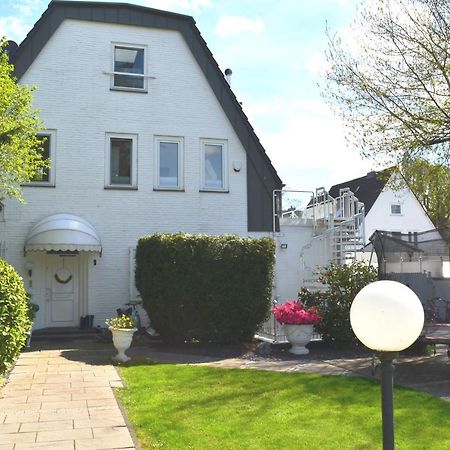 Ferienwohnung Av No.1 Düsseldorf Exterior foto