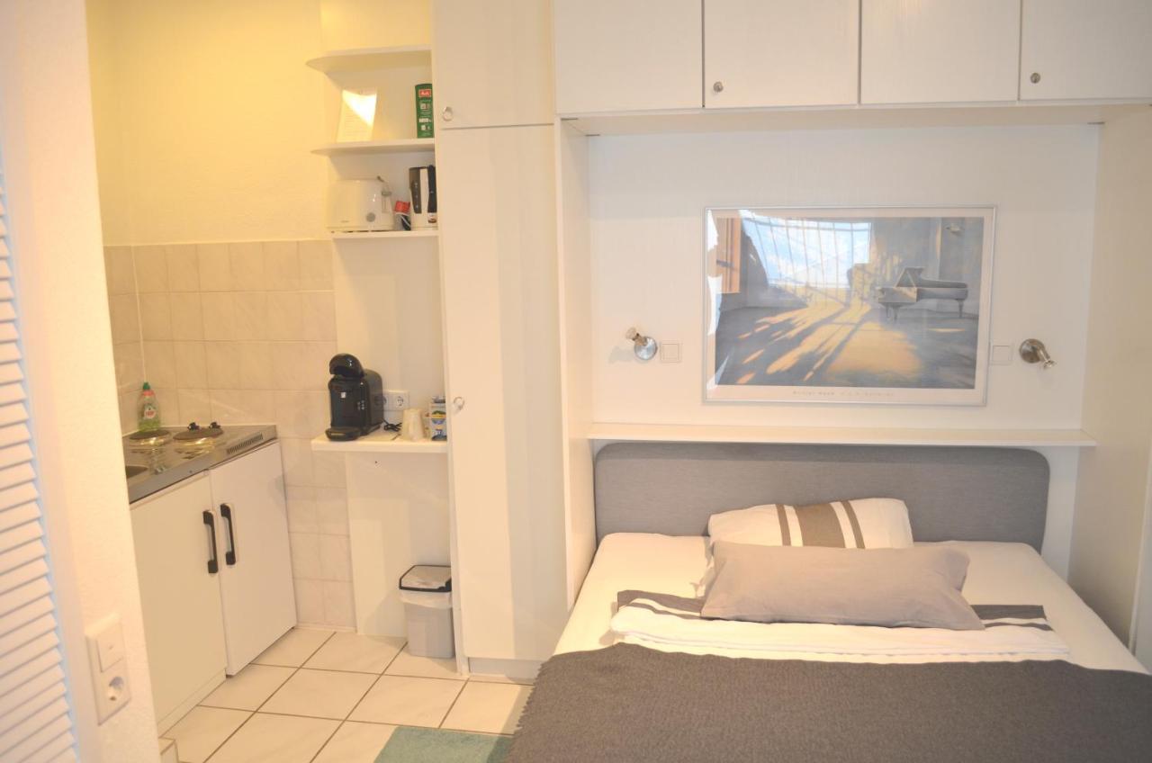Ferienwohnung Av No.1 Düsseldorf Exterior foto